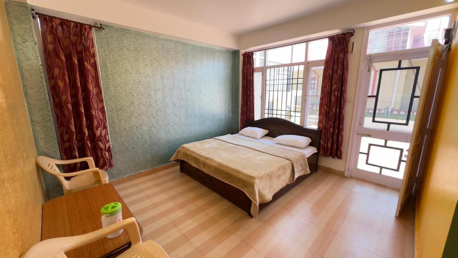 Keshav Niwas Homestay Шимла Экстерьер фото