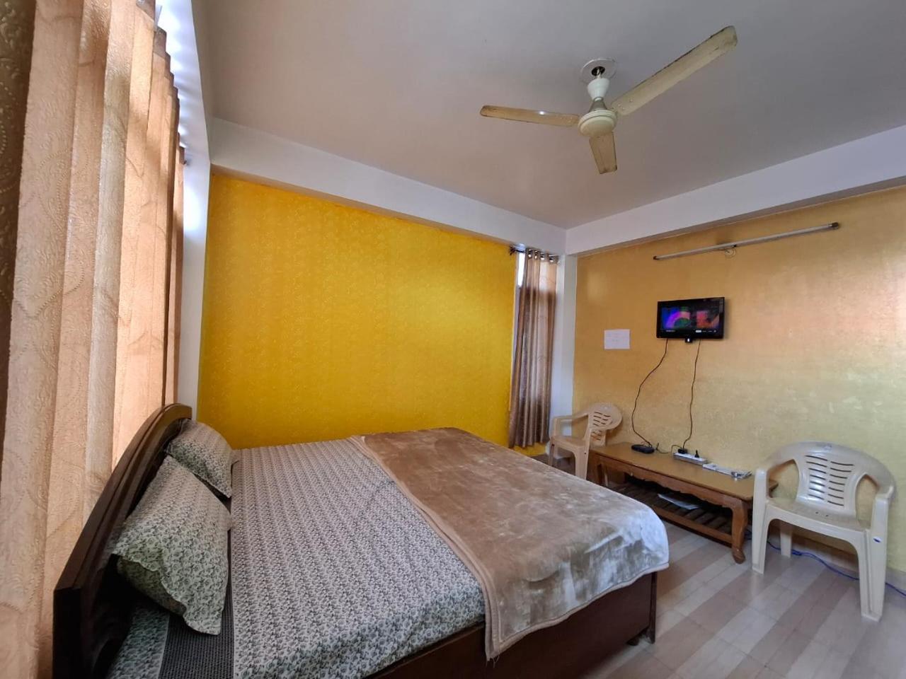 Keshav Niwas Homestay Шимла Экстерьер фото